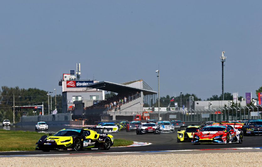 TCR Eastern Europe: українці на п’ятому етапі в Slovakia Ring