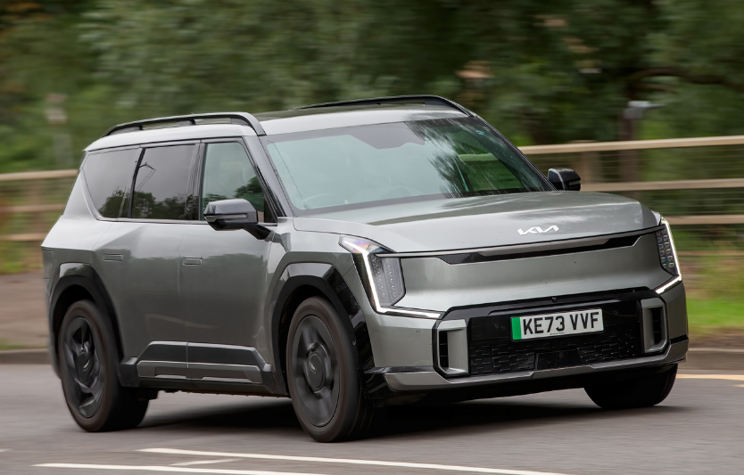 Електрокросовер Kia EV9: прем’єра в Європі та характеристики