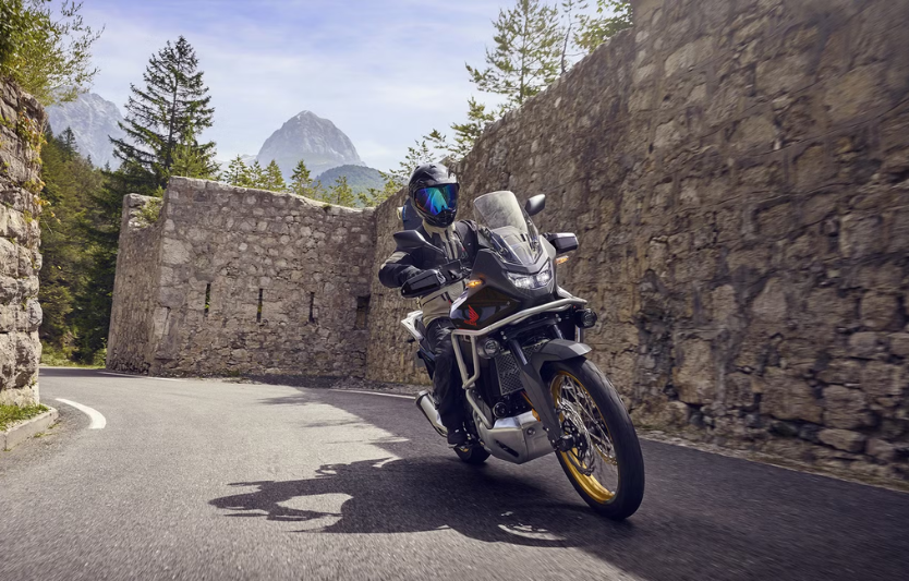 Honda Transalp 750 — повернення легенди у 2025 році